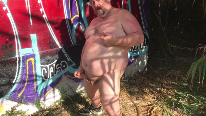B A Bear: Wa Nking &amp; Cumming at Paya Del Muertos