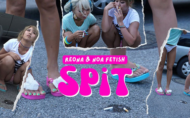 Japan Fetish Fusion: Kouření Holky dělají plive louže na ulici; Noa a Reona...