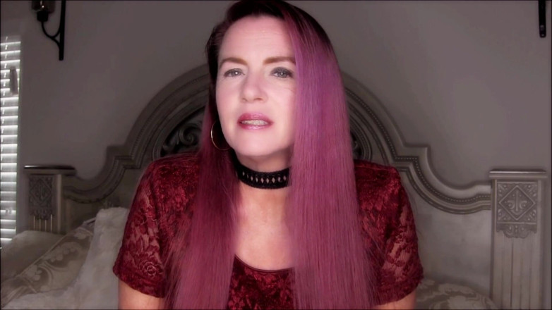 Nikki Nevada: Pohlaďte ptáka a sperma pro macechu