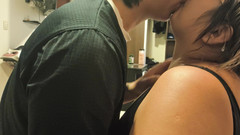 Moo DBOXXX: Una sessione di make-out con la matrigna single, lei è pazza