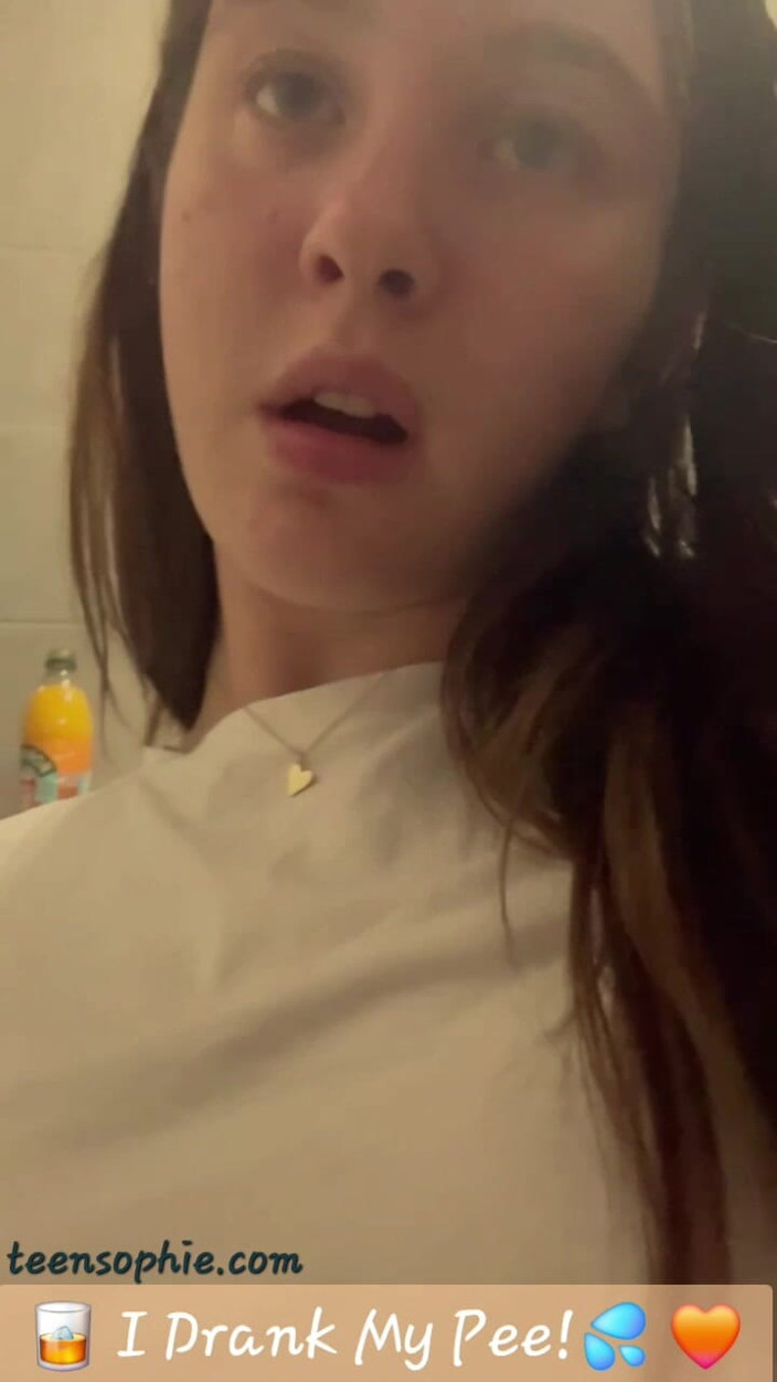 Teen Sophie: J’ai avalé mon pipi !