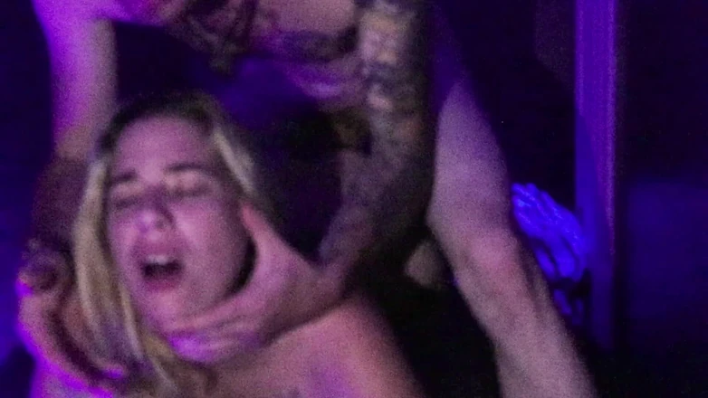 Maximum Raw Power Studios: Žádné prázdné baterie: Submisivní získat první trénink