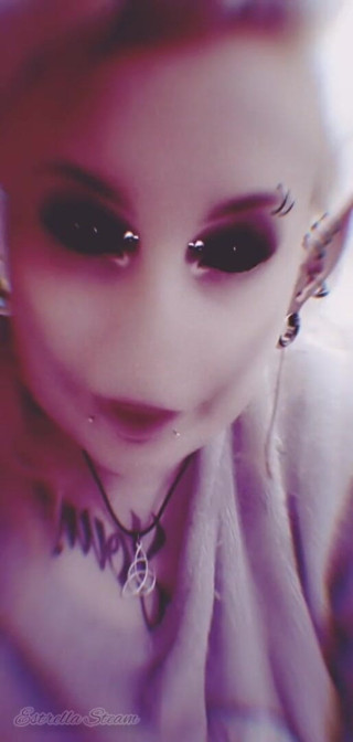 Estrella Steam: Dark elf smokes a cigarette