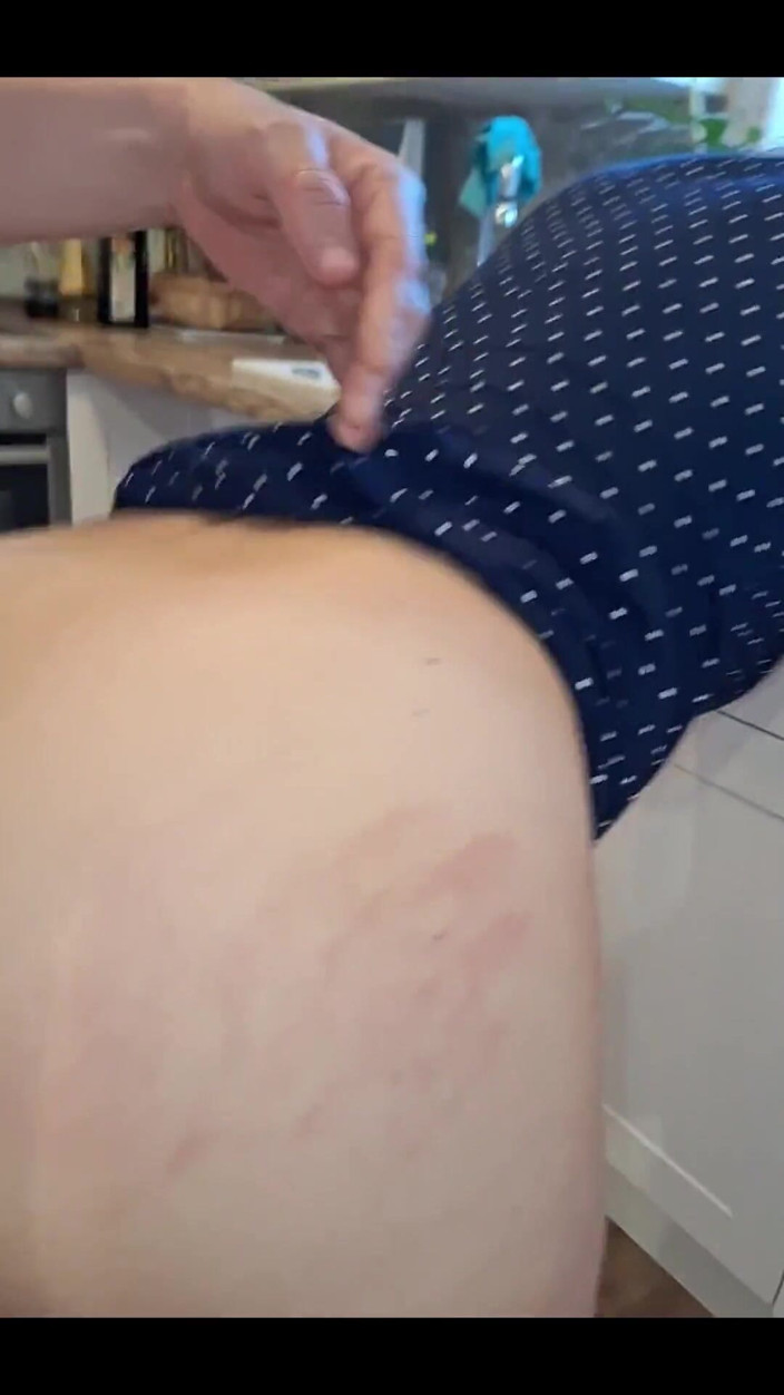 Mr_MrsRealCoupleX: Squirting, Humiliation, and Kitchentool Insertion - a Hotwife/milf Gets Fucked Hard...
