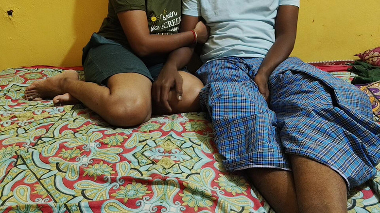 Sweet Couples: Esposa tamil con marido amigo claro audio tamil