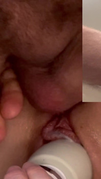 Anal dihancurkan oleh kontol besar 9 inci. 