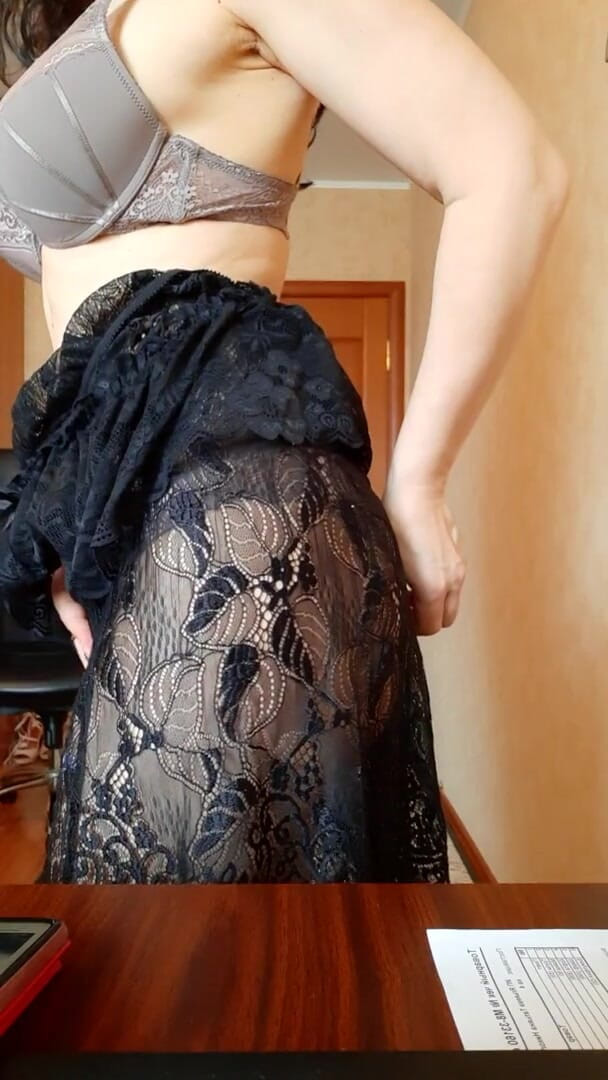 ANGELA_LADY: Брюнетка мамка в нижній білизні, сексуальний оргазм