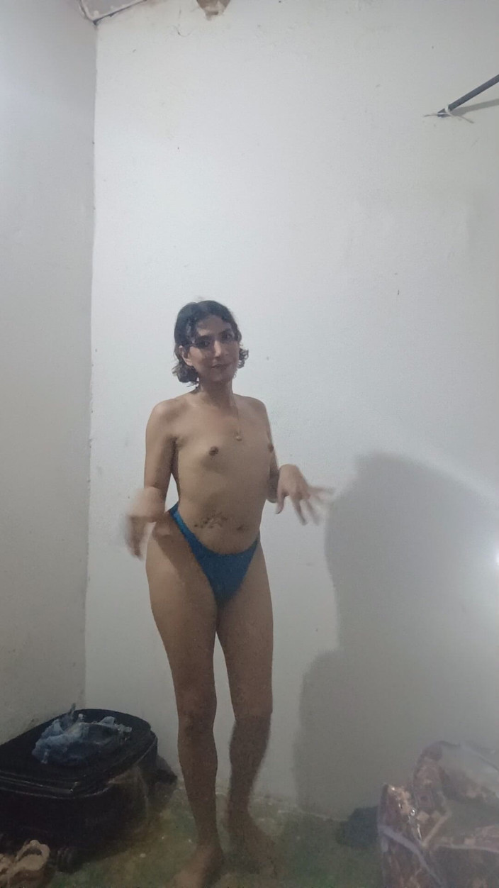 Femboy from Colombia: Um bom garotas para estar dando seus passos