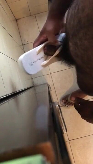 Sexy sereppu: La masturbación con zapato