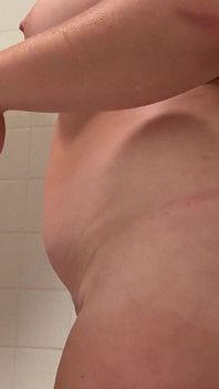 My 55m Photographer Was All Over Me After Seducing Him in the Bath. He Got Me Good!
