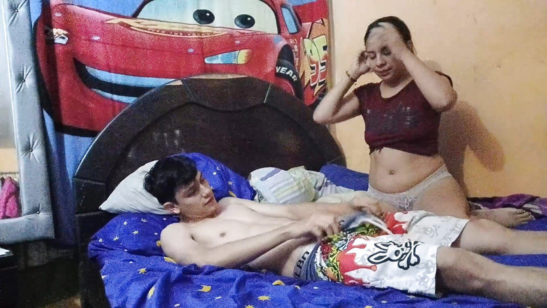 Artemisa74: ach macecha, jak lahodnáš mi saje ptáka, miluji, jak mi...