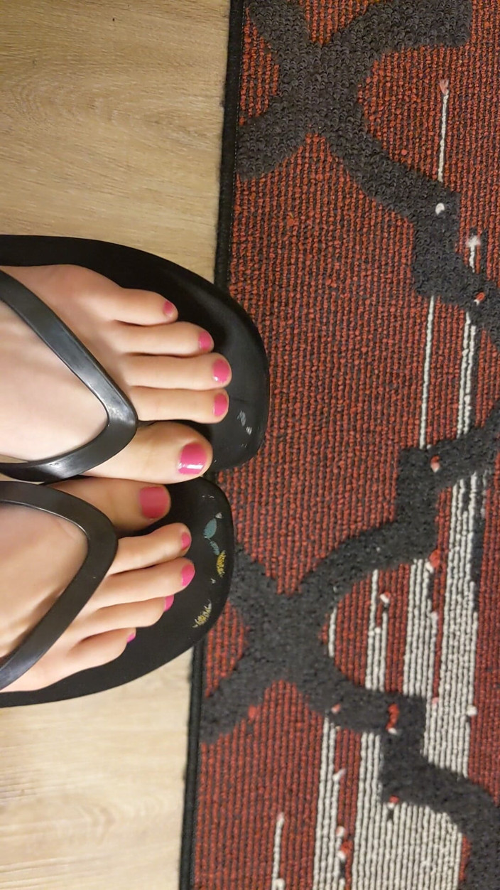 Sin Spice by Sophia Sinclair and Jasper Spice: You Love My Feet in Flip Flops