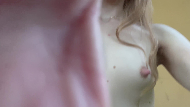 Inga lillypop girl: 公共の場でのオナニー