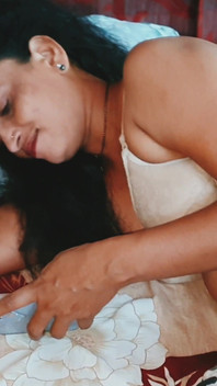 Bhabhi Mood - Brother-in-law Is Alone at Home