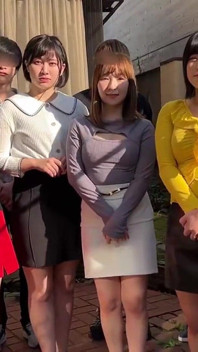 ทําไมถึงได้สาวแก่กว่าล่ะ? - พบกลุ่ม 12 คนอย่างดุร้ายในการประชุมเพื่อนบ้าน - ตอนที่ 1