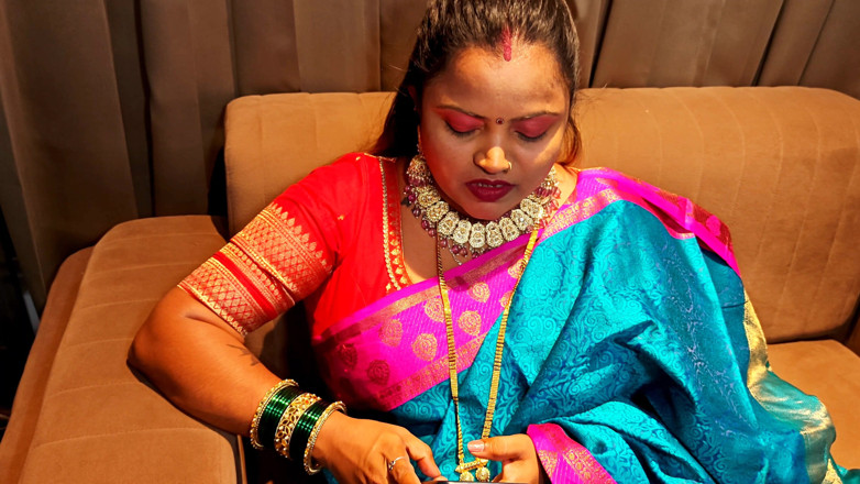 Baby Tina: Bhabhi desi India berkongkek tegar