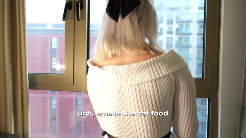 Nka Legran: Die Putzfrau entschied sich, zusätzliche Leistungen anzubieten: ein tiefes Sabbern...