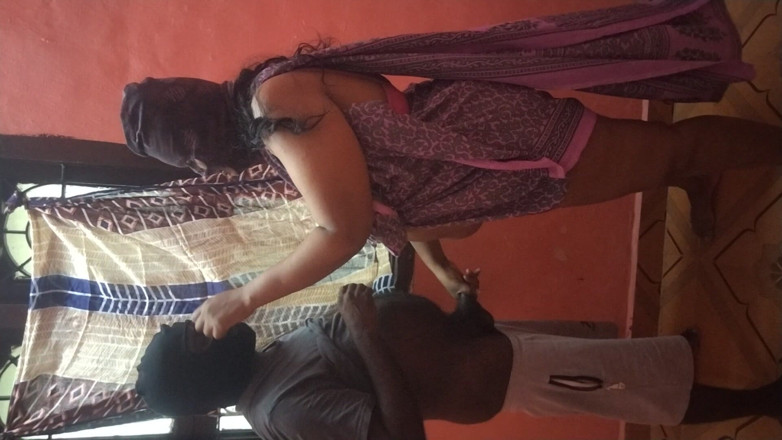 Benita sweety: Seks berdiri dengan ekspresi wajah panas