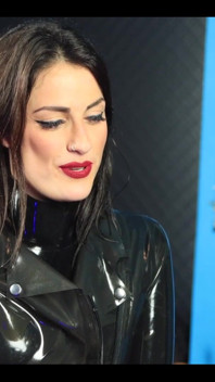 Latex-Interview für Latex, mode-TV