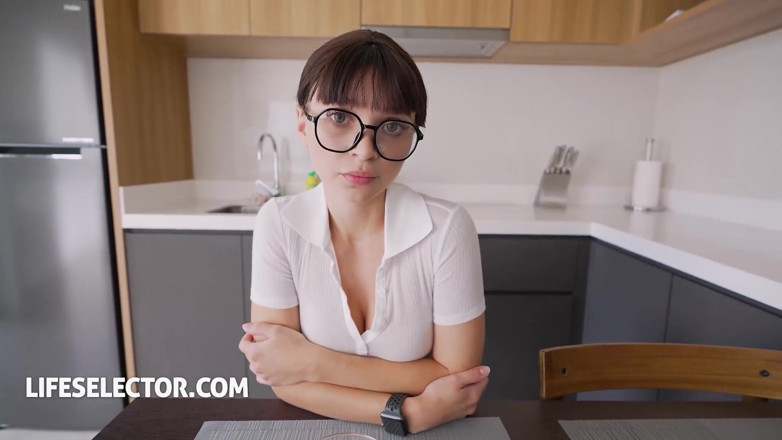 LifeSelector: 操你热辣的spex荡妇室友maya lis的第一人称视角性爱鸡巴直到你高潮