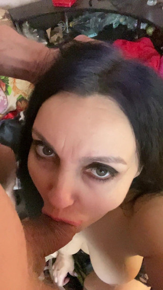Boniklay: Suja cadela fode pau duro Tarzan
