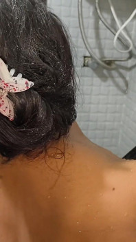 Desi Indian Marathi Kavita Nude Bath with Hairy Pusssy and Squtering