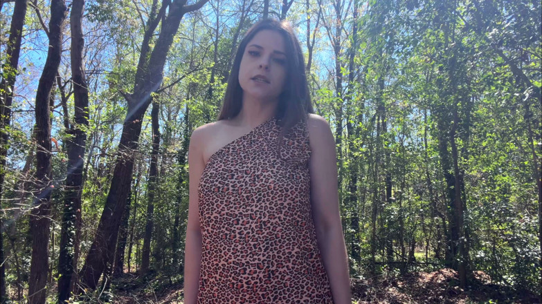 Kink in Time: Burping Cave Girl Kat Snow 4K