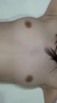 Girls bar černé vlasy krása, po hodině setkání v hotelu vede k surovému sexu a creampie ranní vyvrcholení