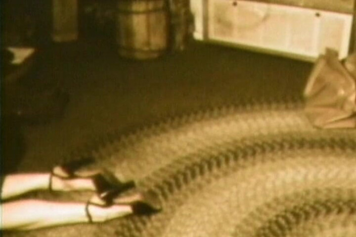 Vintage Babes: Collared Retro Submissive Services Group in Vintage 8-minute Classic