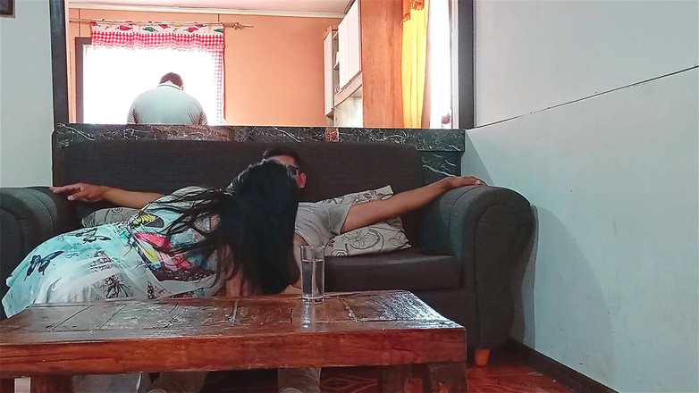 BBW Kelly Mom: Suami cuckold saya memasak semasa kami berkongkek dengan kawannya