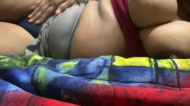 Angoori: Mallu Girl Pussy Fingering