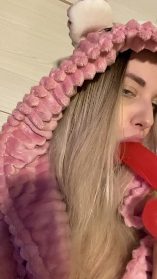 My bf cuckold: Girl in cute outfit suck dildo