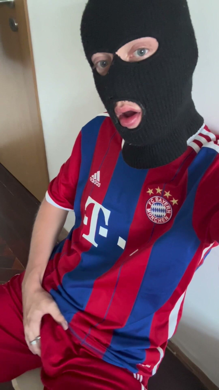 Axton Drake: Horny Bro Comes Home From Soccer Practice