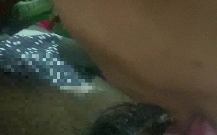 Arabicqueen: Indisk tamil akka eatt handsomboy tamilnaadu pojkar läppar genom kyssar