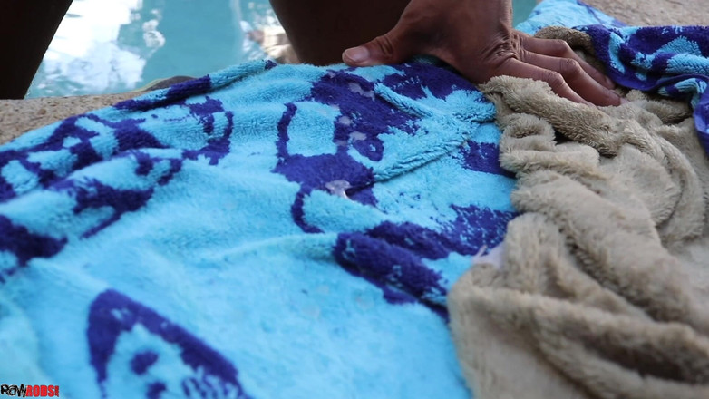 RawRods: Calvin Collins + pupcore - fóllame en la piscina