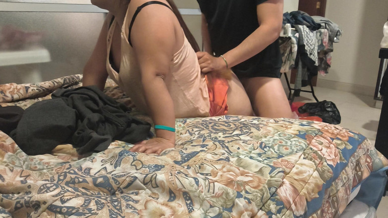 Moo DBOXXX: Embarazando a Madre Soltera Que Conocí Por Facebook, Ella Quiere...