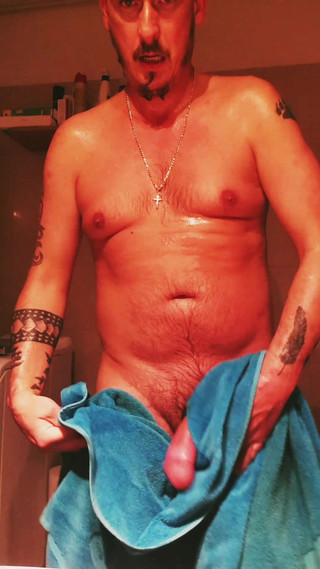 Divorced man: 在我的浴缸里