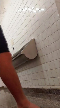 I Visited a City and Ended up Naked in a Public Restroom.