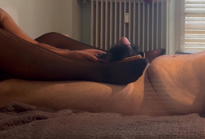 CoppiaCollant: Você Tem Meus Pés Ou Bunda Grande?