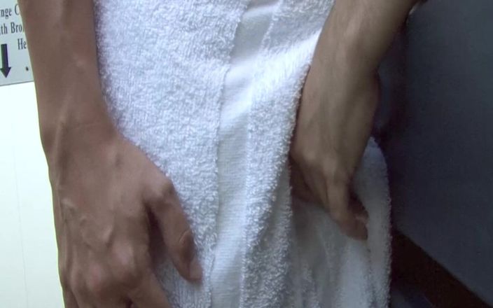SEXUAL SIN GAY: Vyvrtejte můj zadek scéna 1 - špinavý masér šuká svého klienta a stříká do...
