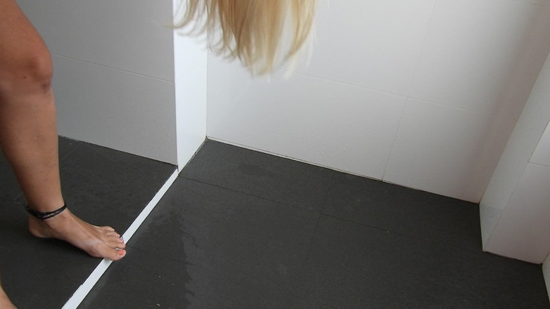 MissAnja_FH: Sexy forte flusso pipì / diffusione figa