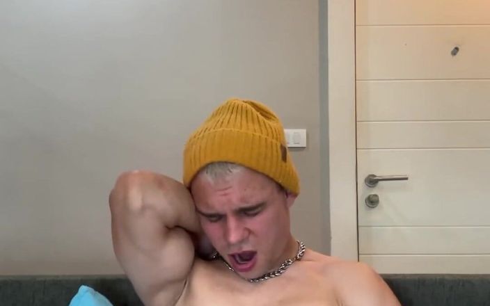 Max_Russell: Fantastisk spermasprut
