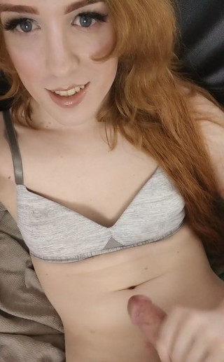 Erica Cherry: Sledujte, jak si honím a navážu s tebou oční kontakt