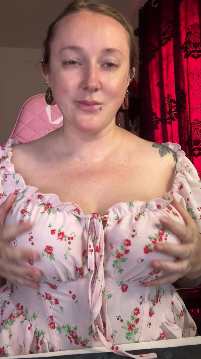 Kisicaxx: Bratty Dirty JOI - Stroke Like a Desperate Boy