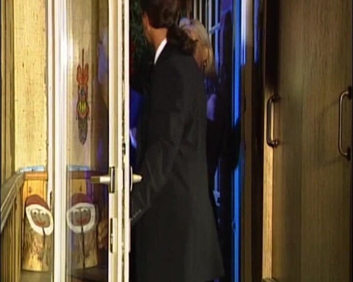 Deutschland Porno X: 我们的派对变成了一个啪