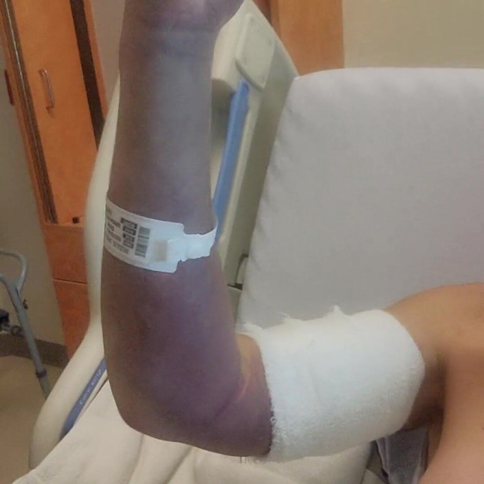 EliteLadyS: Nech mě jít