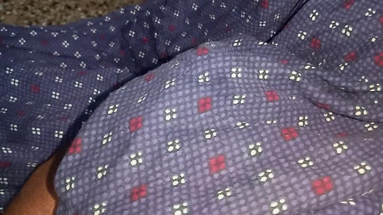 Sweet Indian cock: Indische grote pik jongen buitenshuis masterbate