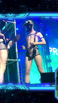 Live Doggy Porn Show