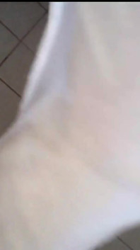 01 - beyaz eşofmanla işiyor