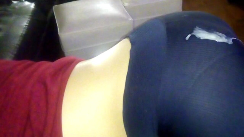 Sexoamateur: Menggosok lubang kemuliaan